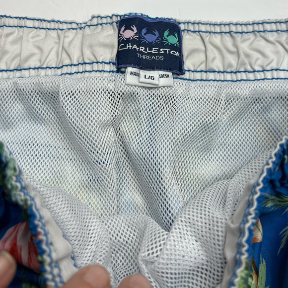 Charleston Threads Men's Swim Trunks Large Blue Pink Parrot Short Elastic Waist - Picture 6 of 9